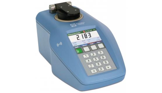 Refractómetro RFM 300