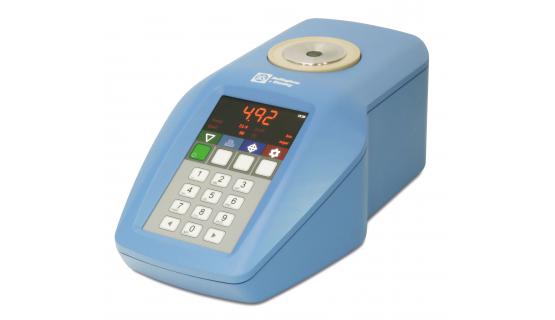 Refractómetro RFM-700
